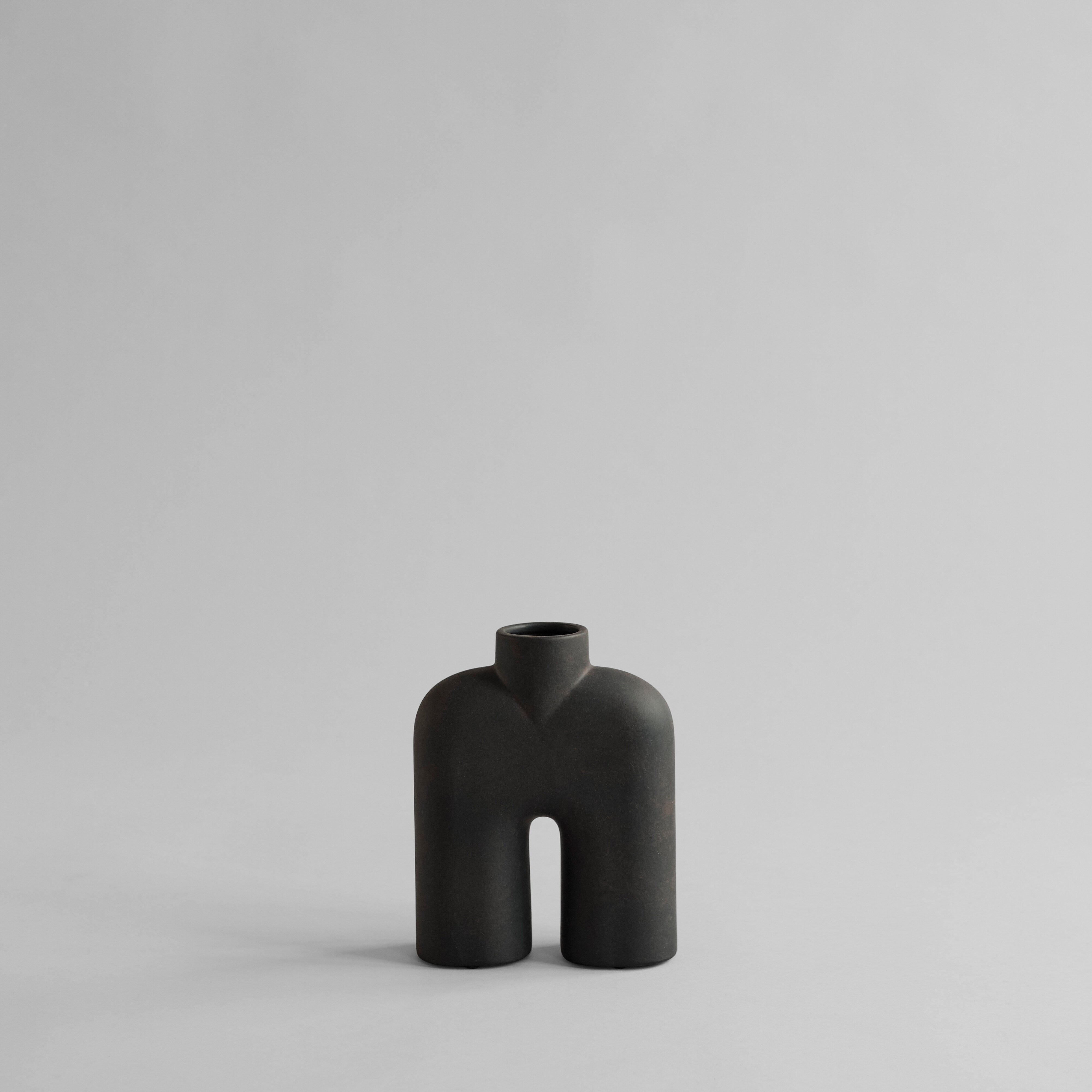 101-copenhagen-cobra-vase-tall-mini-coffee-keramik image 1