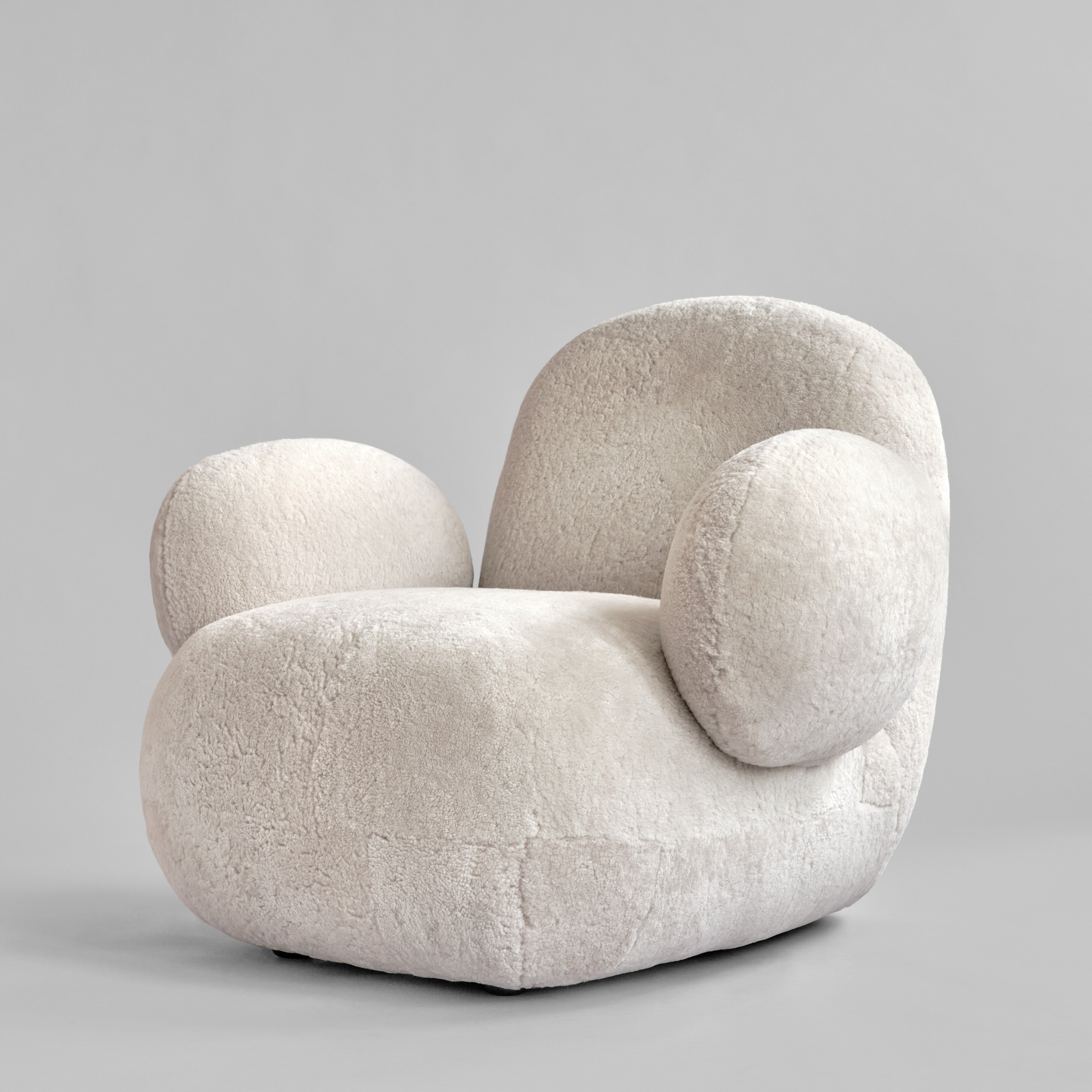 101-copenhagen-toe-sessel-flat-schaffell-sandshell-beige image 3