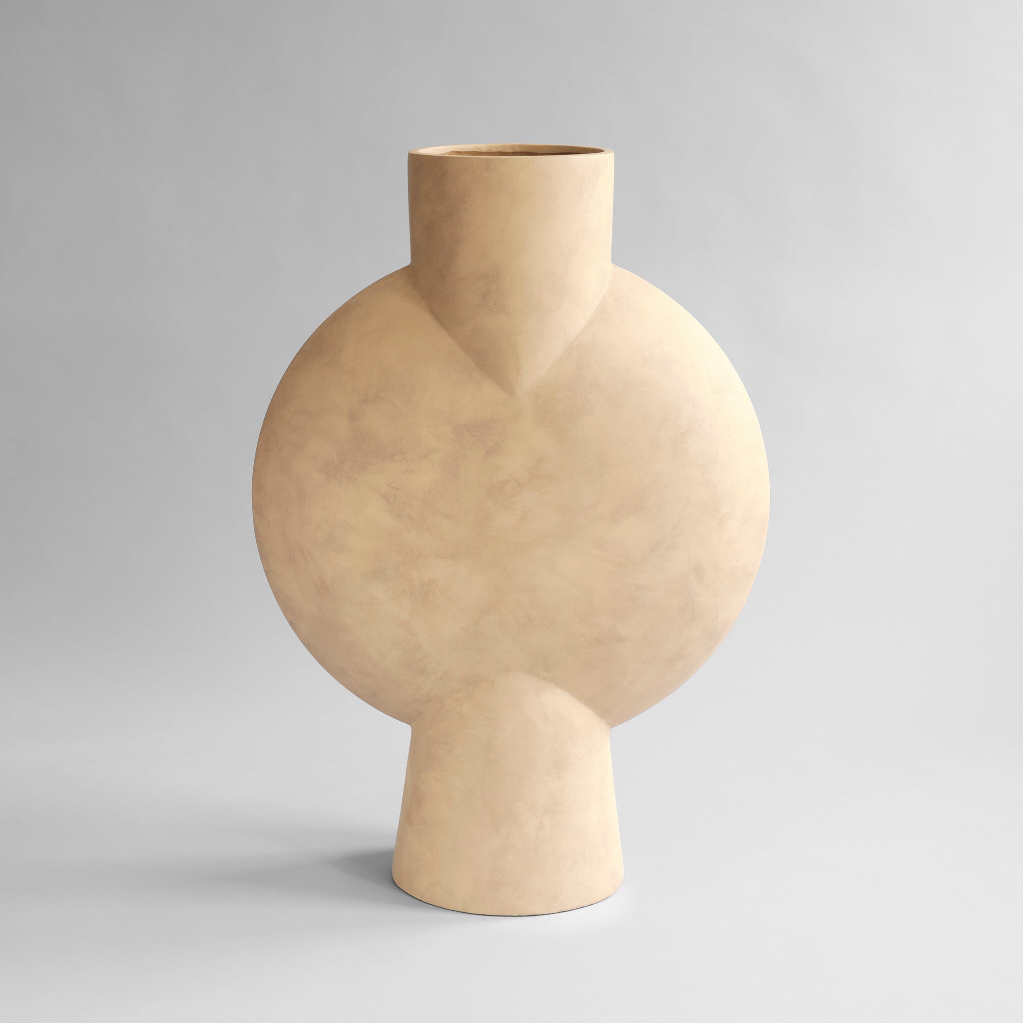 101-copenhagen-sphere-vase-bubl-giant-sand-100-cm image 1