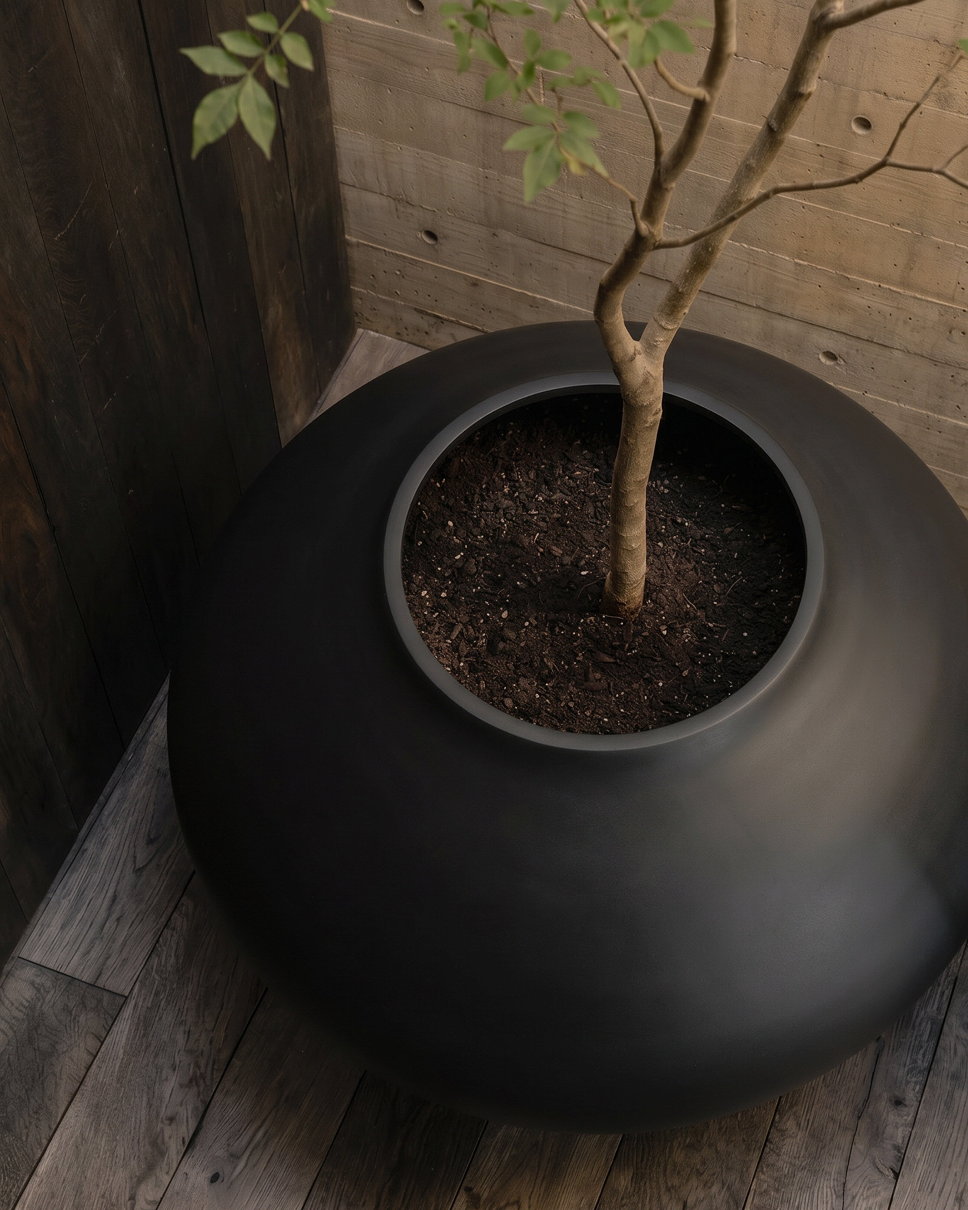 101-copenhagen-sunao-plant-pot-ellipse-giant-schwarz-outdoor image 4