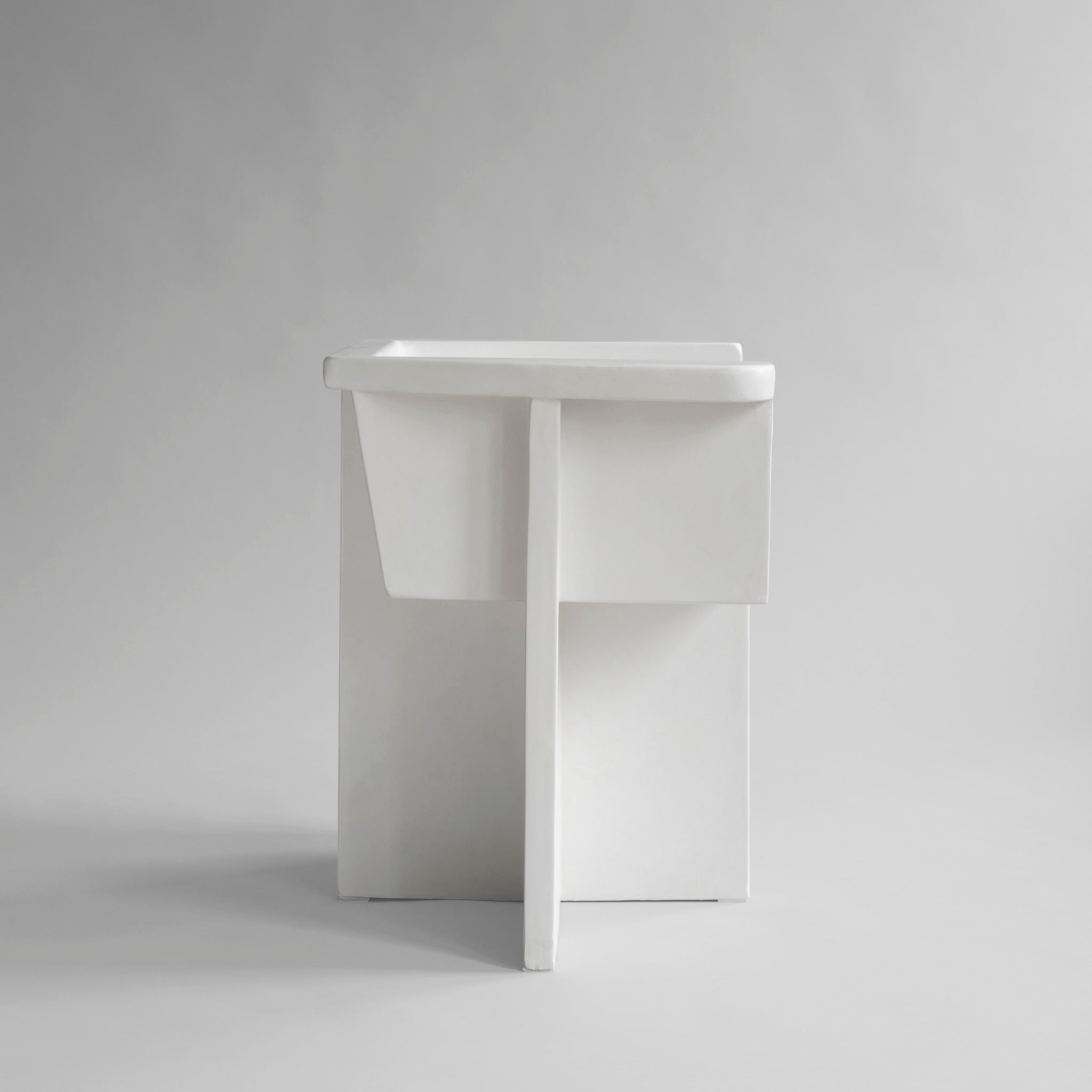101-copenhagen-brutus-essstuhl-bone-white-fiberbeton image 6