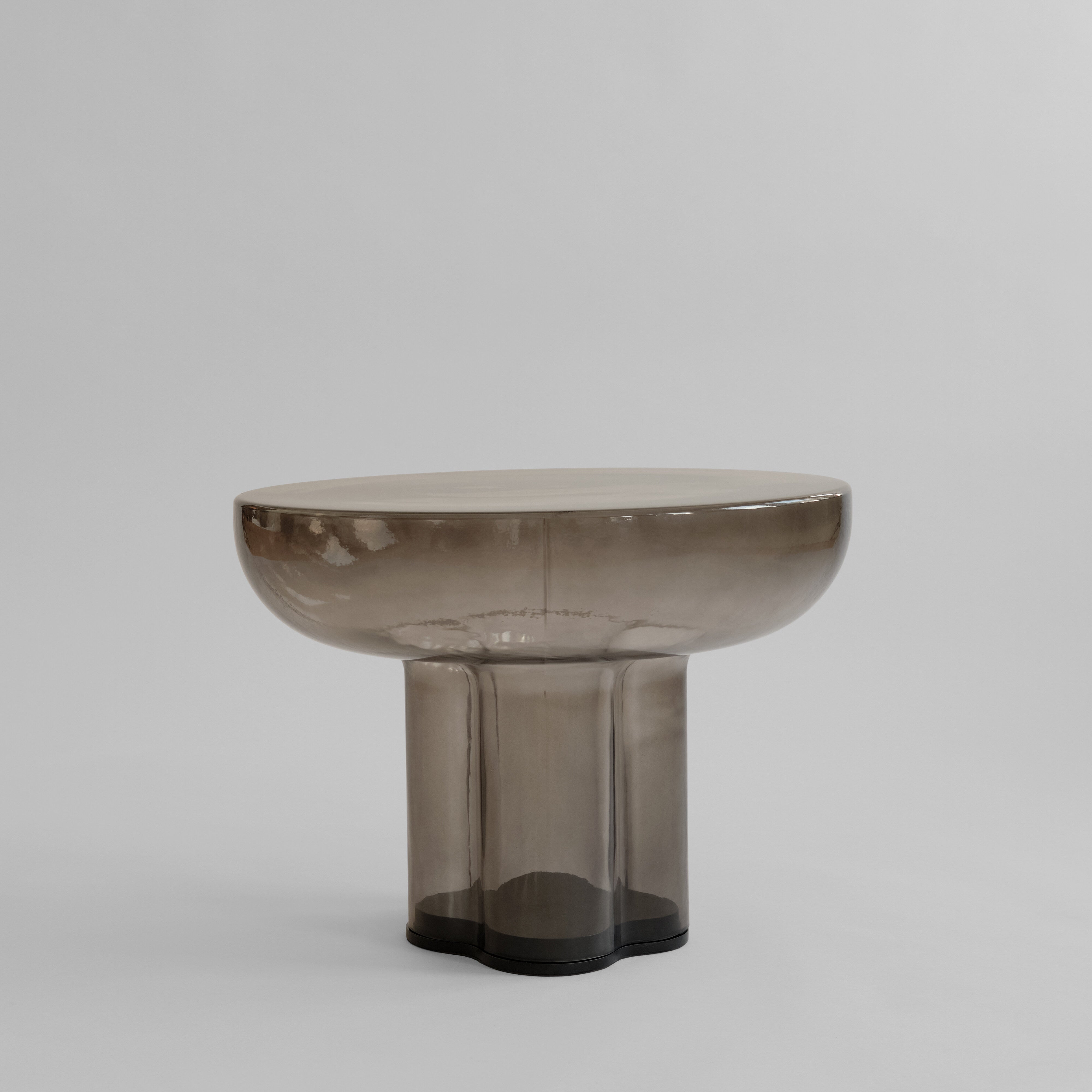 101-copenhagen-crown-couchtisch-low-smoked-forest-glas image 1