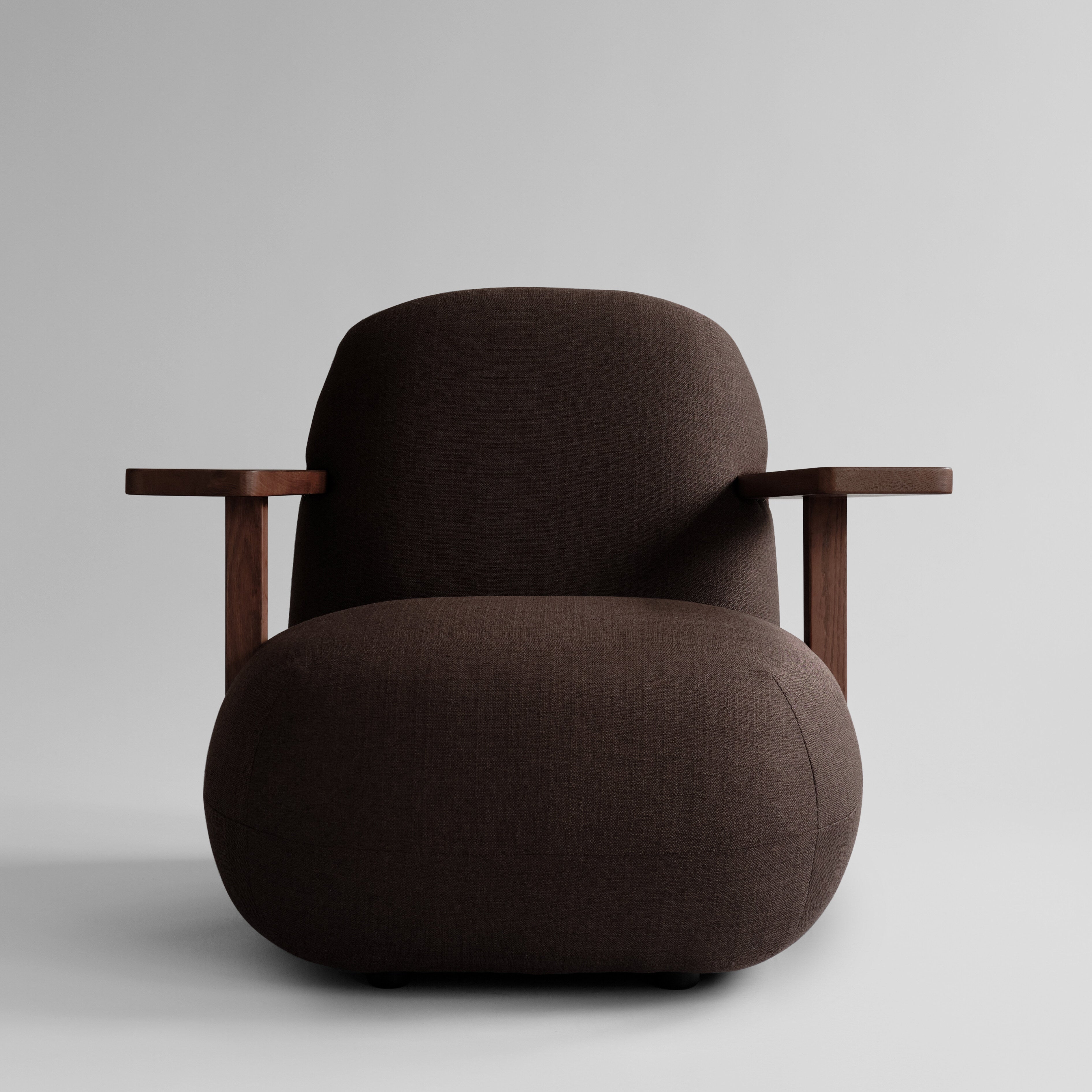 101-copenhagen-toe-sessel-eiche-dunkelbraun-stoff image 1
