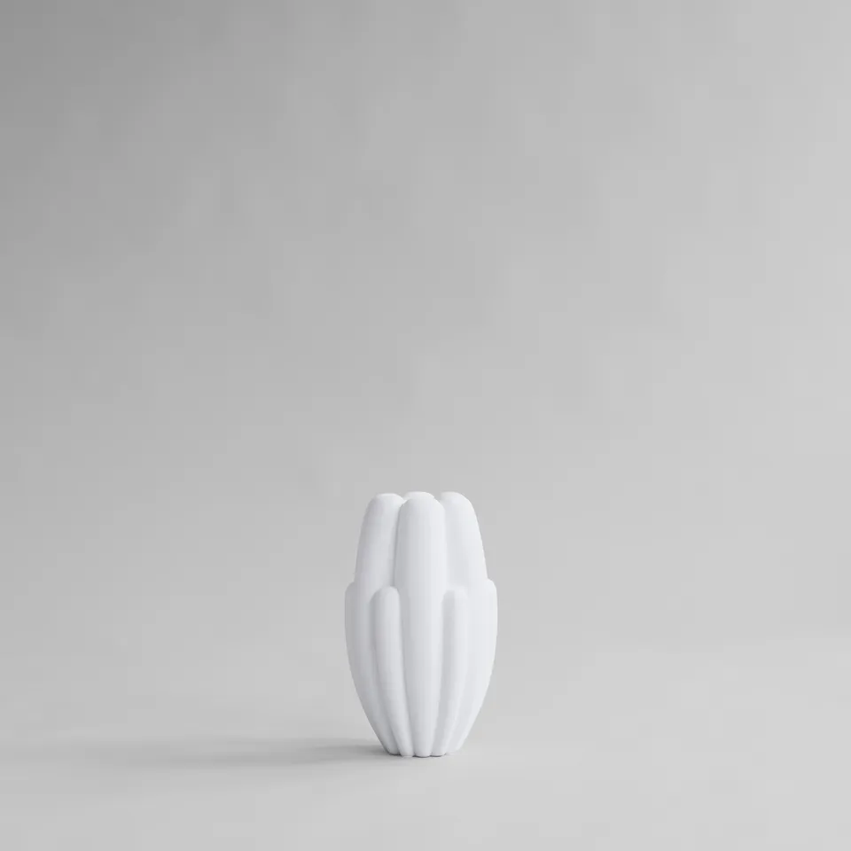 101-copenhagen-bloom-slim-mini-vase-bone-white image 1
