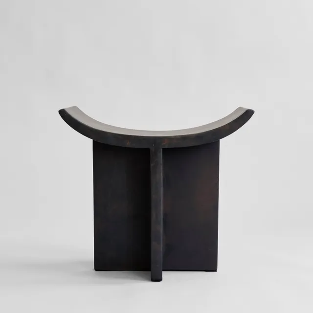 101-copenhagen-brutus-stool-coffee-faserbeton-hocker-braun image 1
