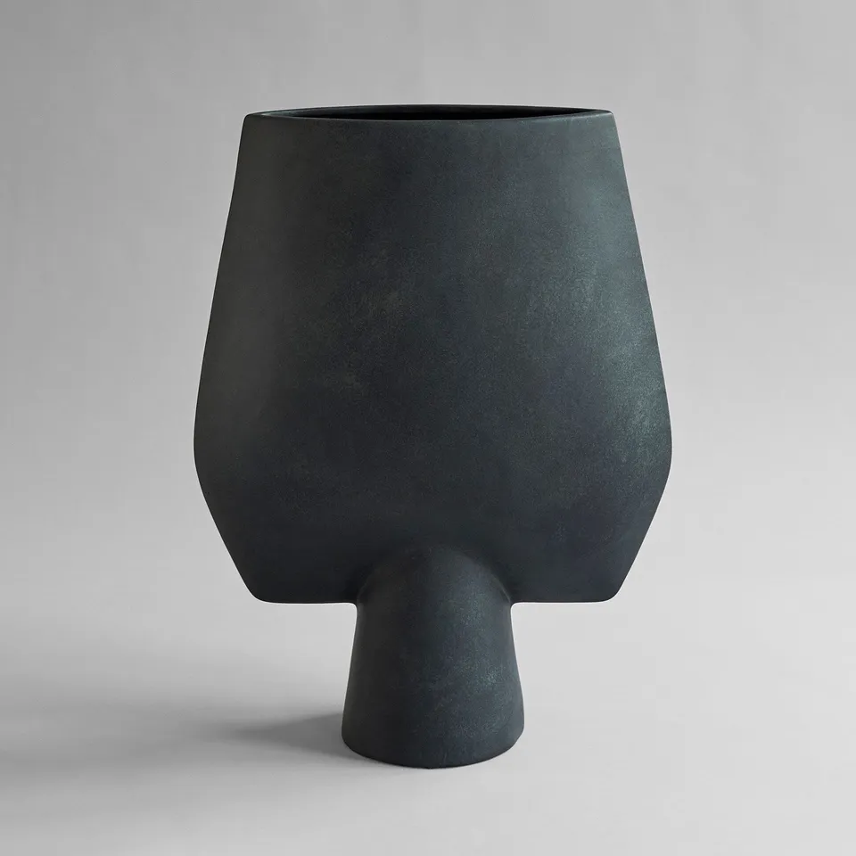 101-copenhagen-sphere-square-vase-hexa-schwarz-60-cm image 1