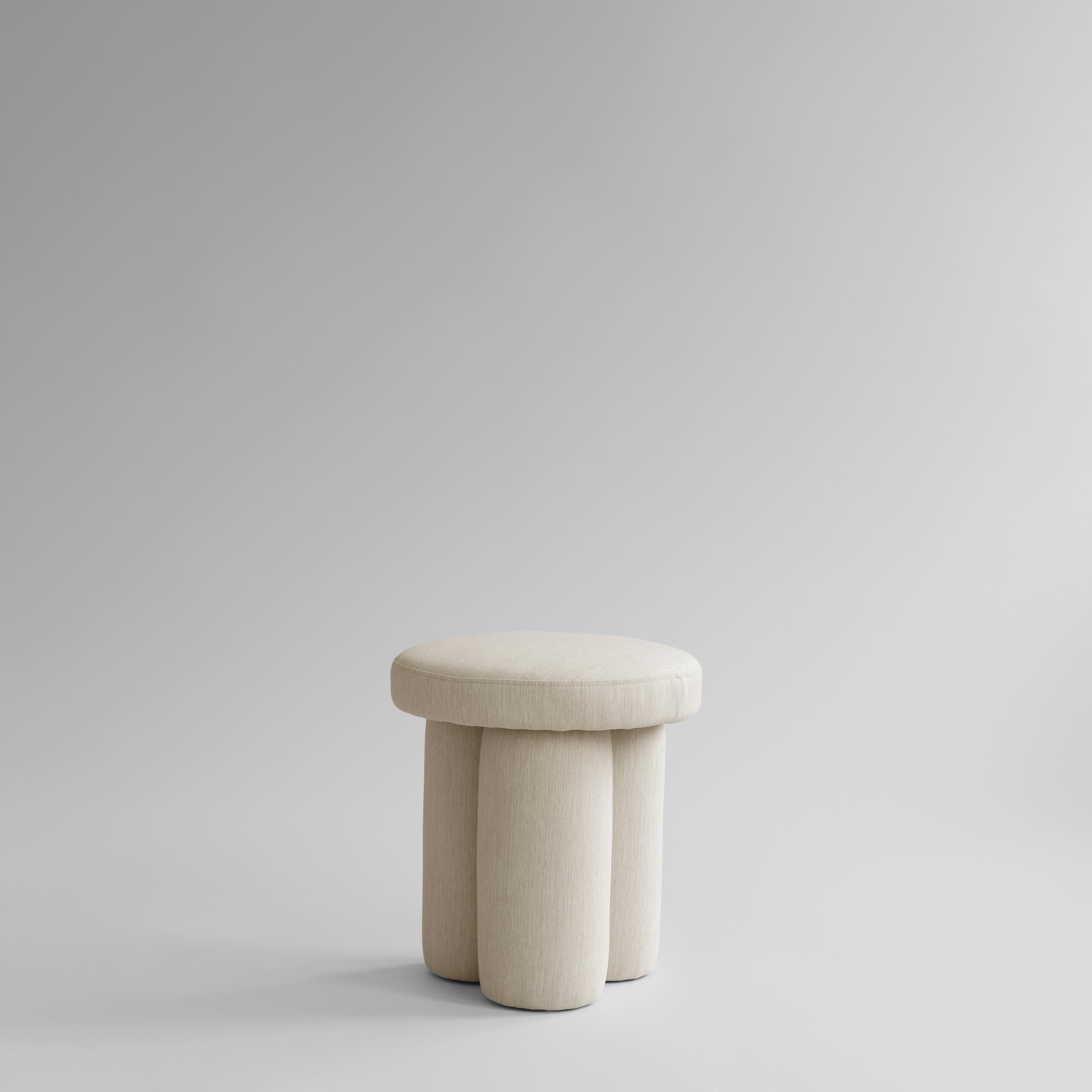 101-copenhagen-big-foot-hocker-outdoor-warm-ash-c142 image 1