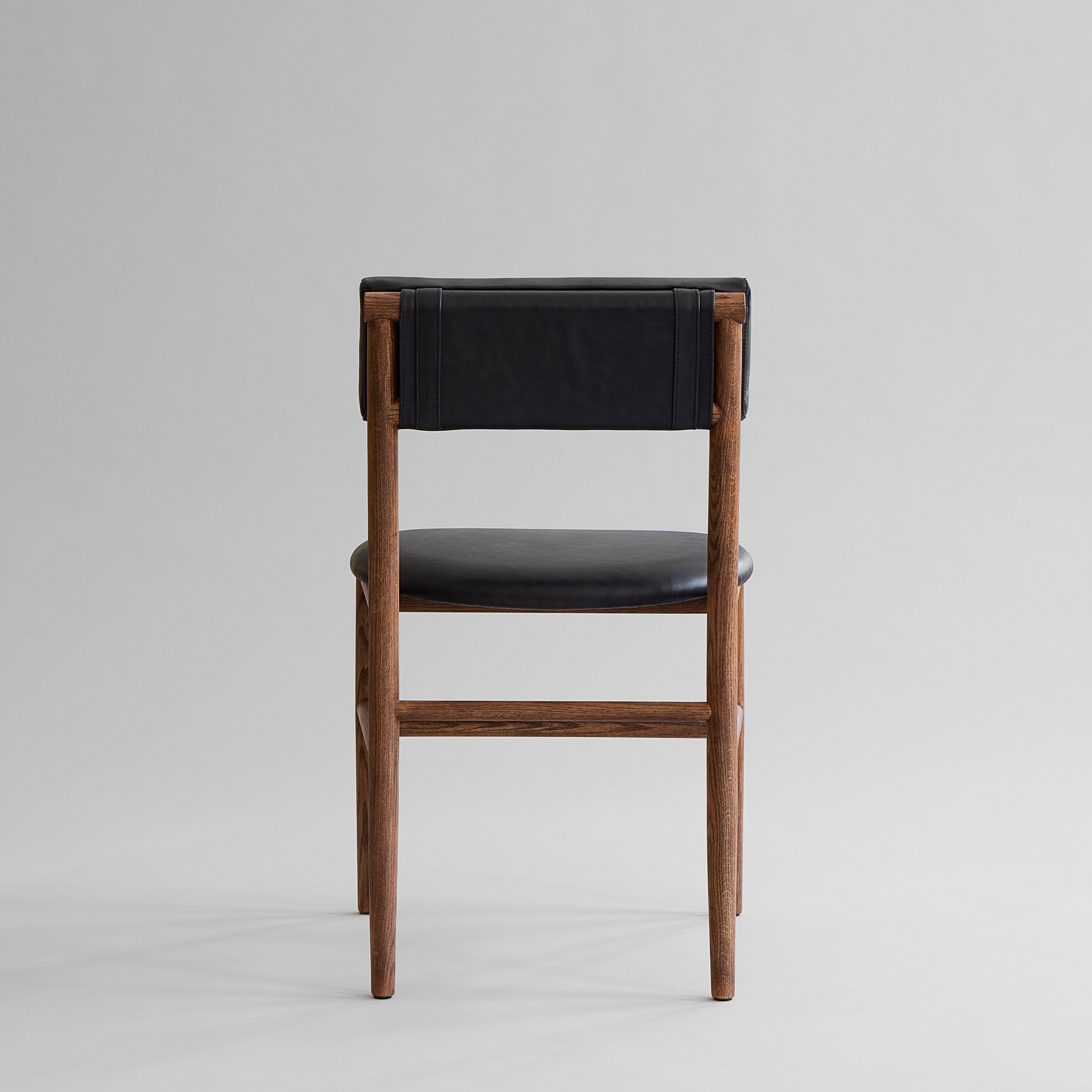 101-copenhagen-nama-esszimmerstuhl-eiche-leder-schwarz image 6