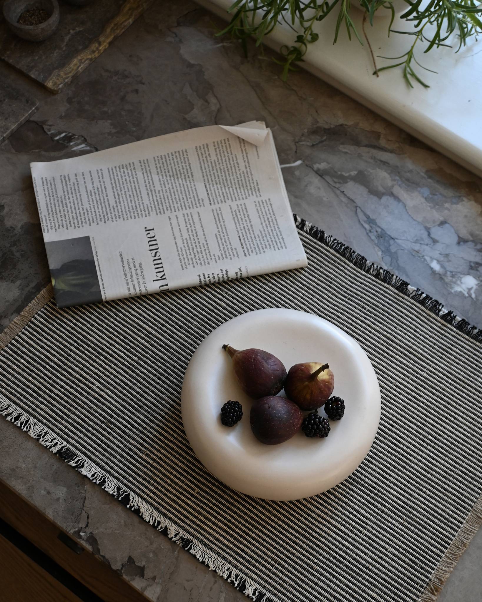 101-copenhagen-native-tray-fat-tablett-birch-steinzeug image 2