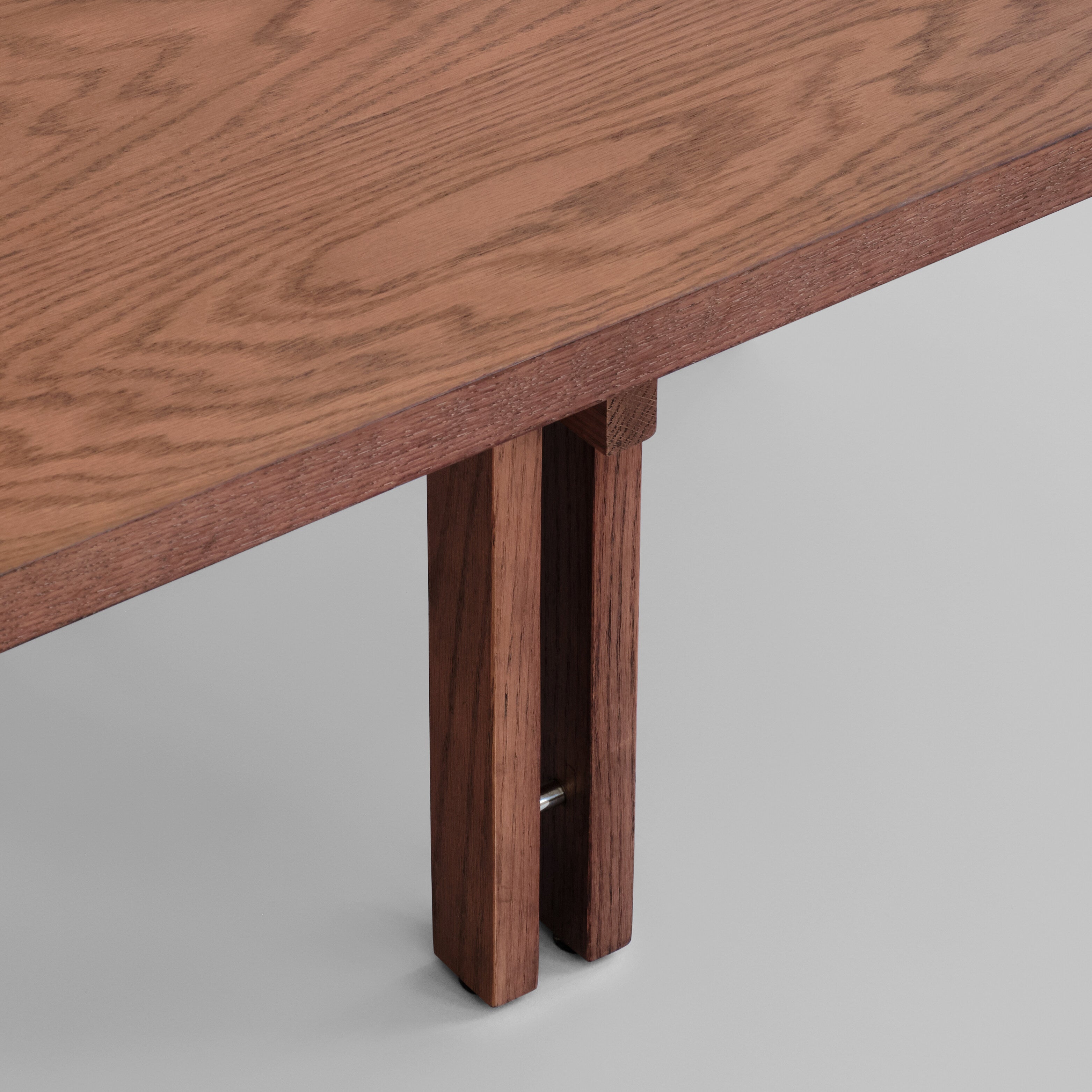101-copenhagen-plinth-couchtisch-80x80-eiche-braun image 7