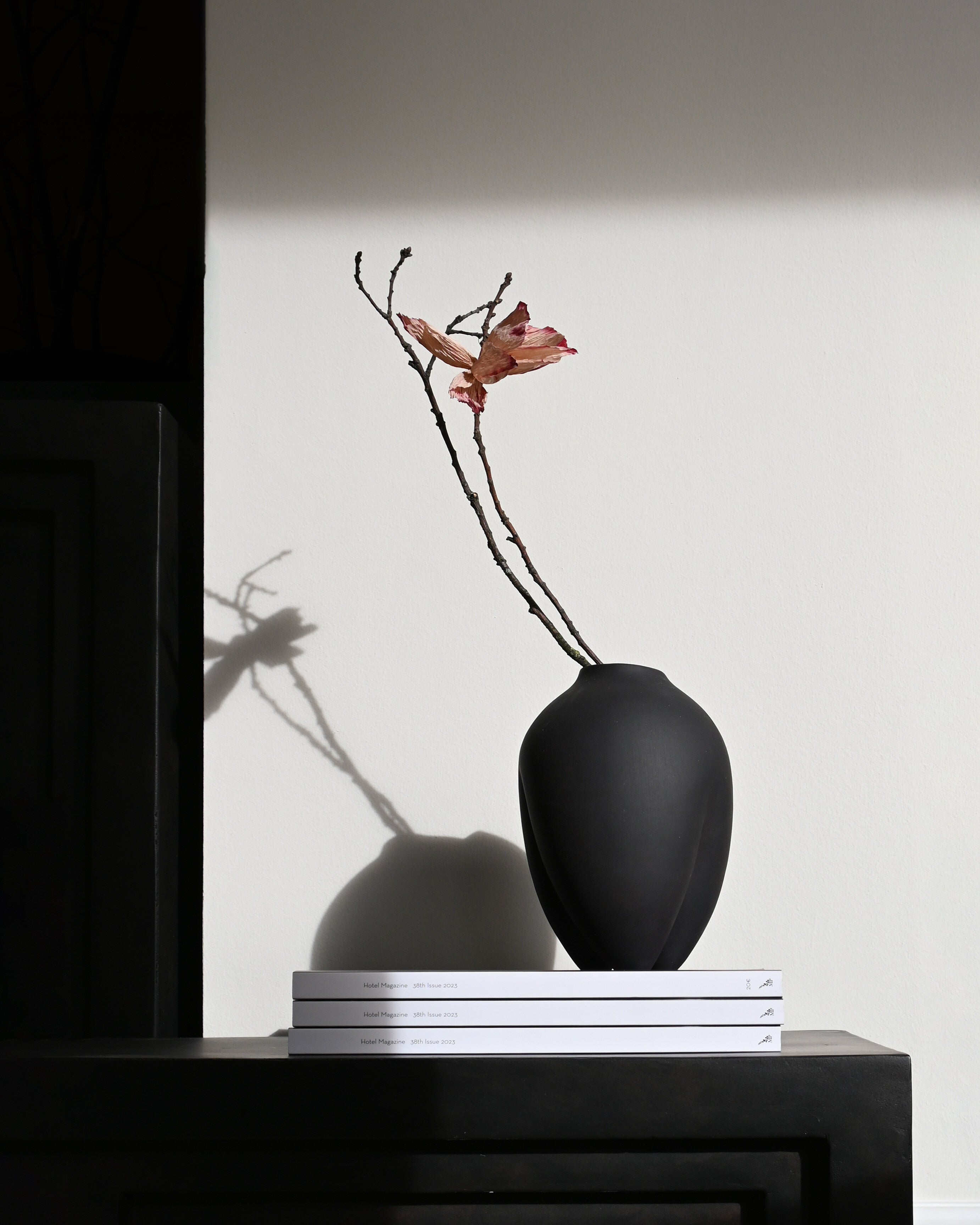 101-copenhagen-sumo-vase-slim-petit-blumenvase-coffee image 3