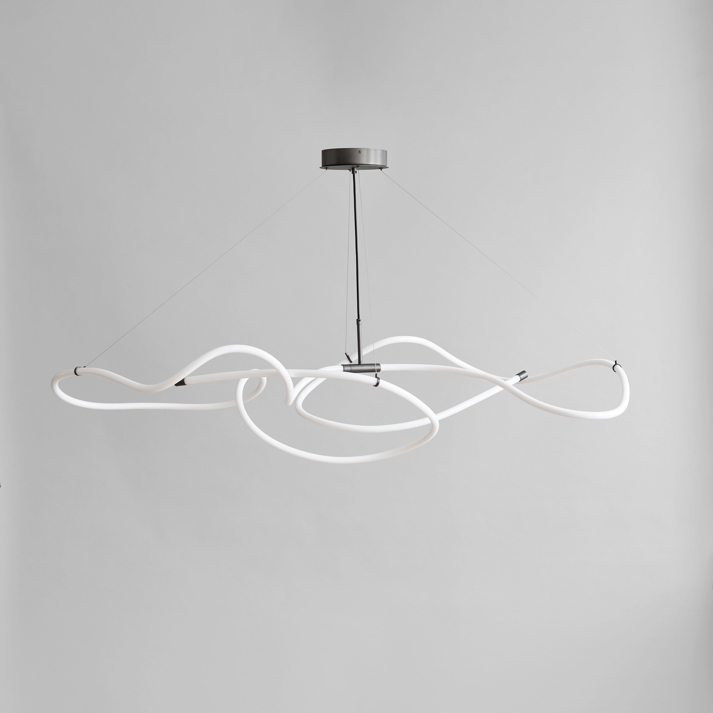 101-copenhagen-ghost-kronleuchter-big-neon-led image 1