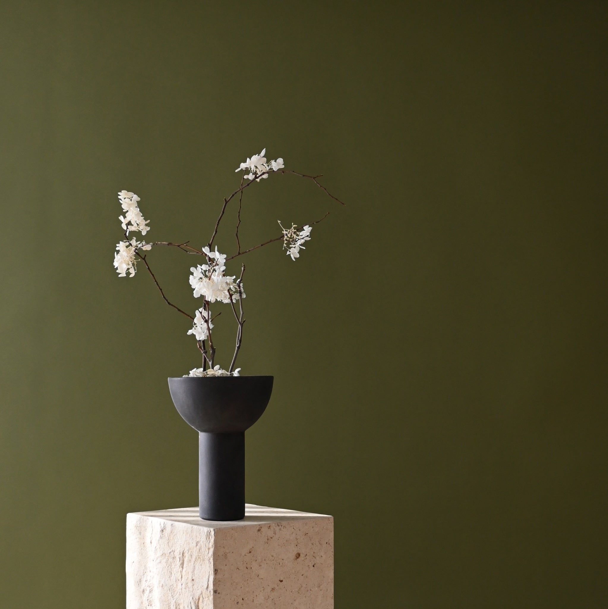 101-copenhagen-block-vase-medio-coffee-keramik image 2