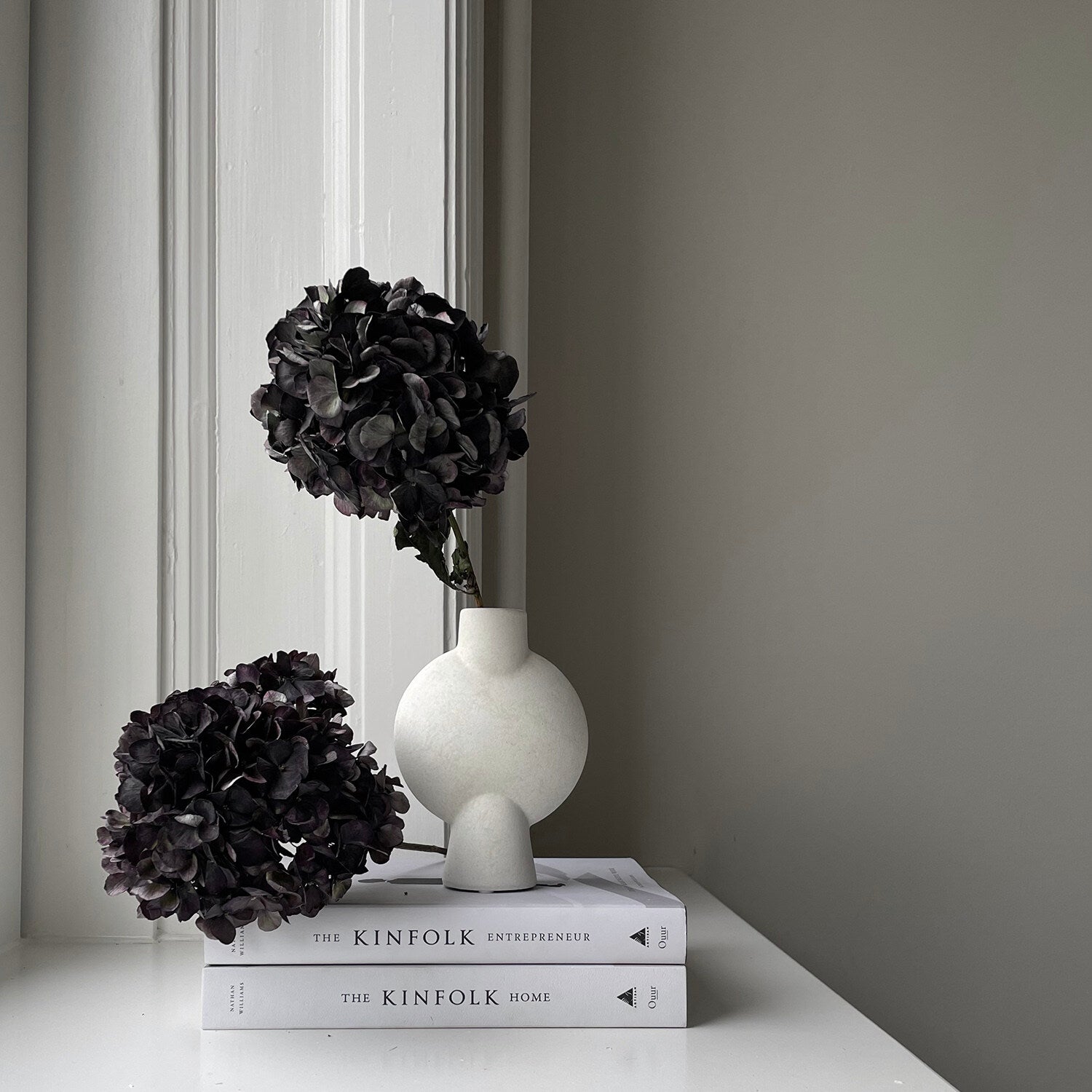101-copenhagen-sphere-vase-bubl-mini-bone-white image 6