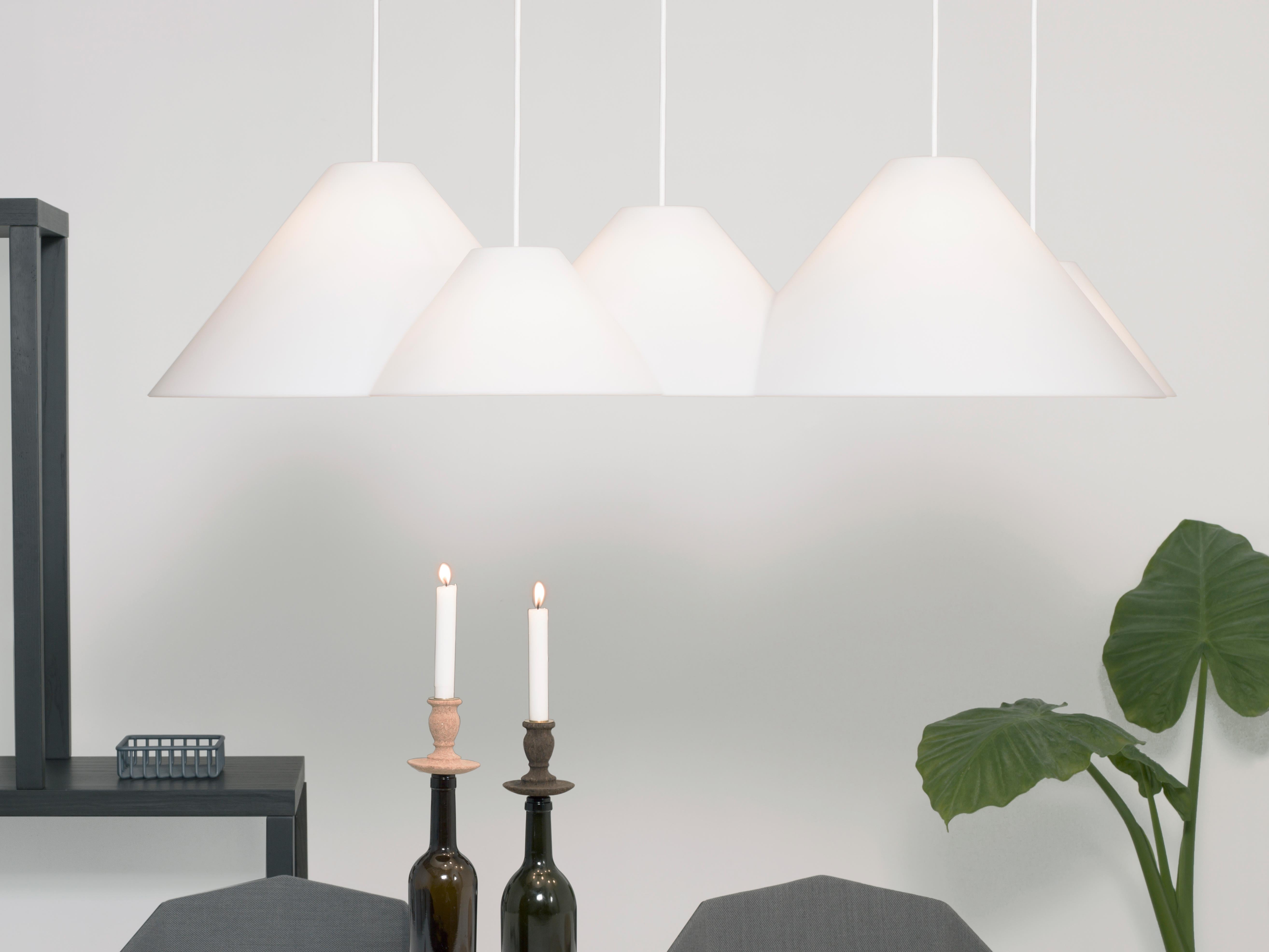 frederik-roij-lampscapes-basic-lampe-opal-pet-g image 2