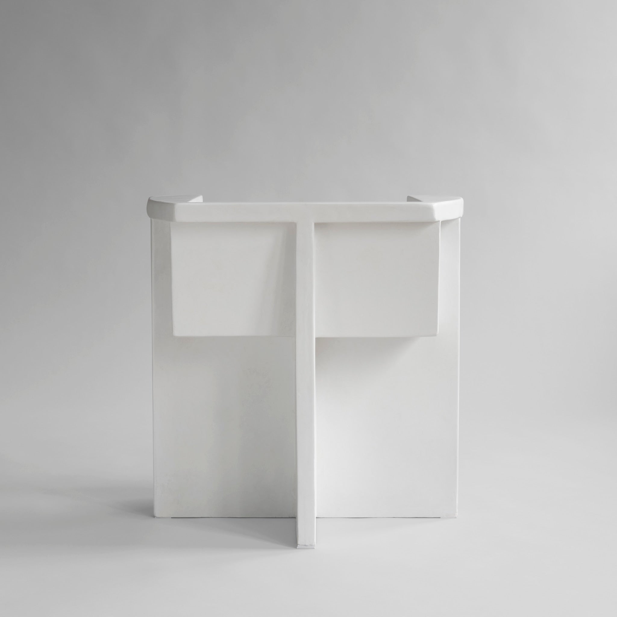 101-copenhagen-brutus-essstuhl-bone-white-fiberbeton image 5