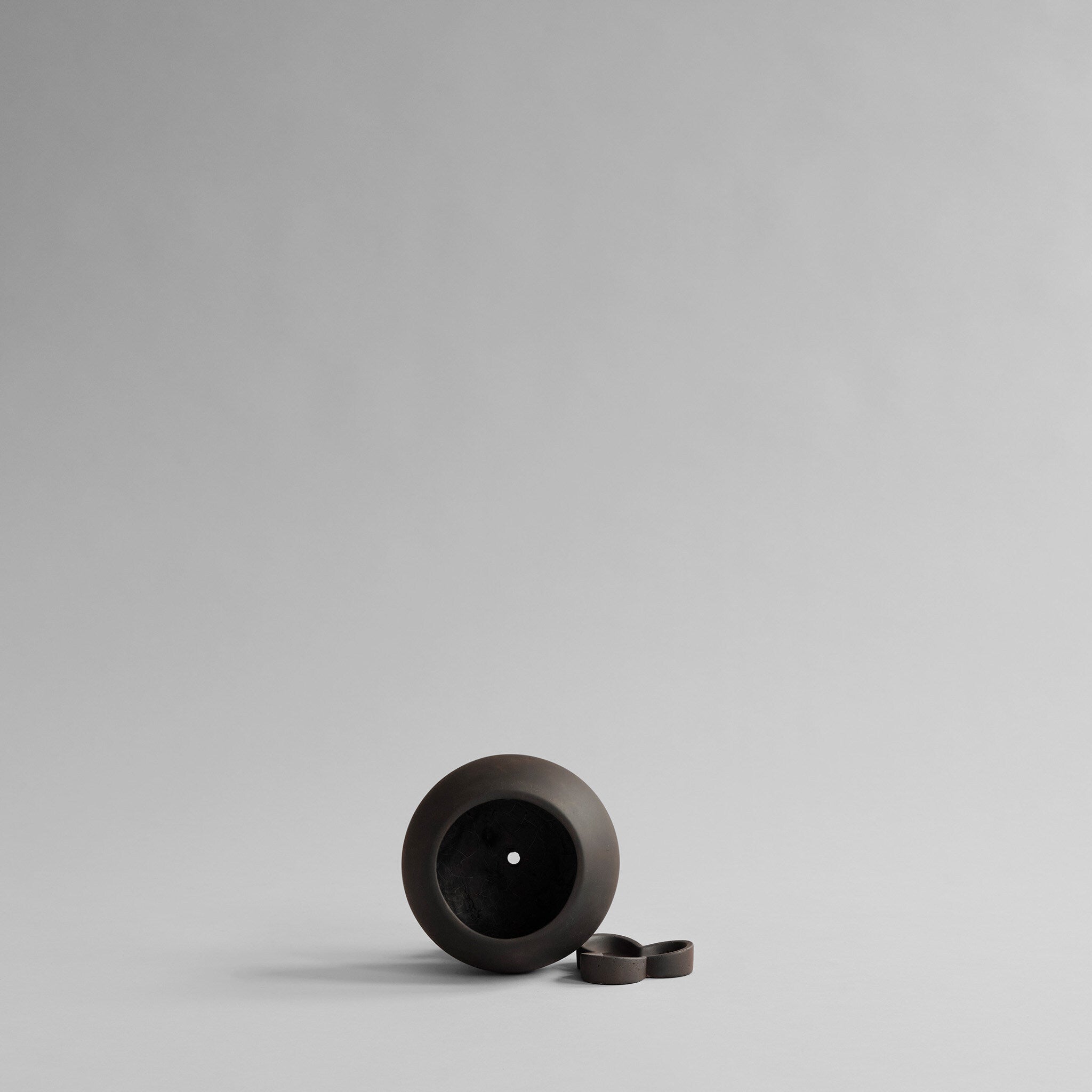 101-copenhagen-urchin-petit-pflanztopf-coffee image 6