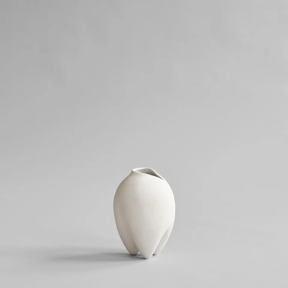 101-copenhagen-sumo-vase-slim-petit-bone-white-keramik image 1