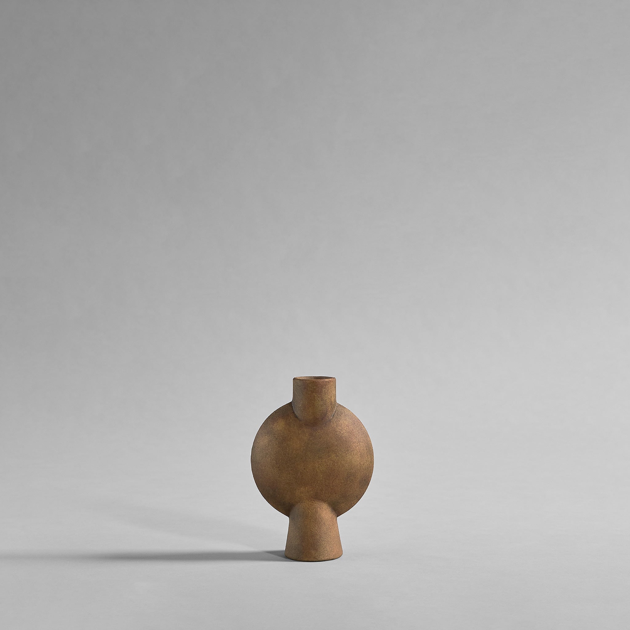 101-copenhagen-sphere-vase-bubl-mini-ocker-keramikvase image 4
