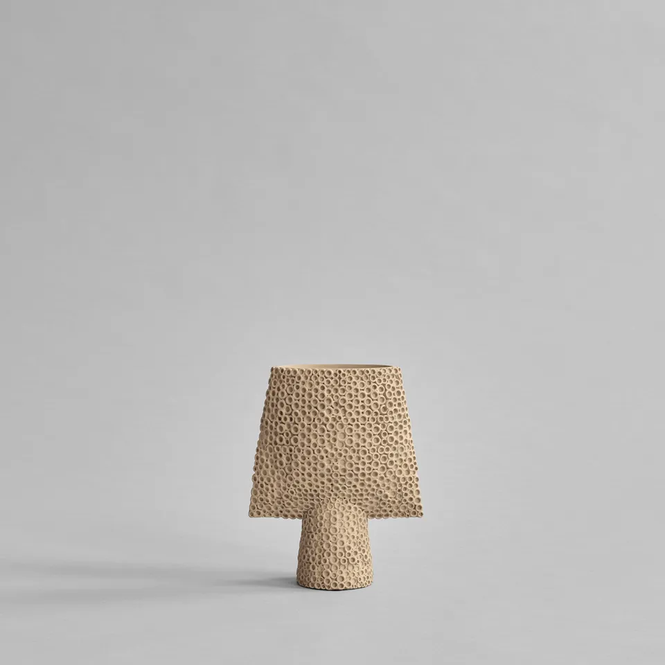 101-copenhagen-sphere-vase-square-mini-shisen-sand-keramik image 1