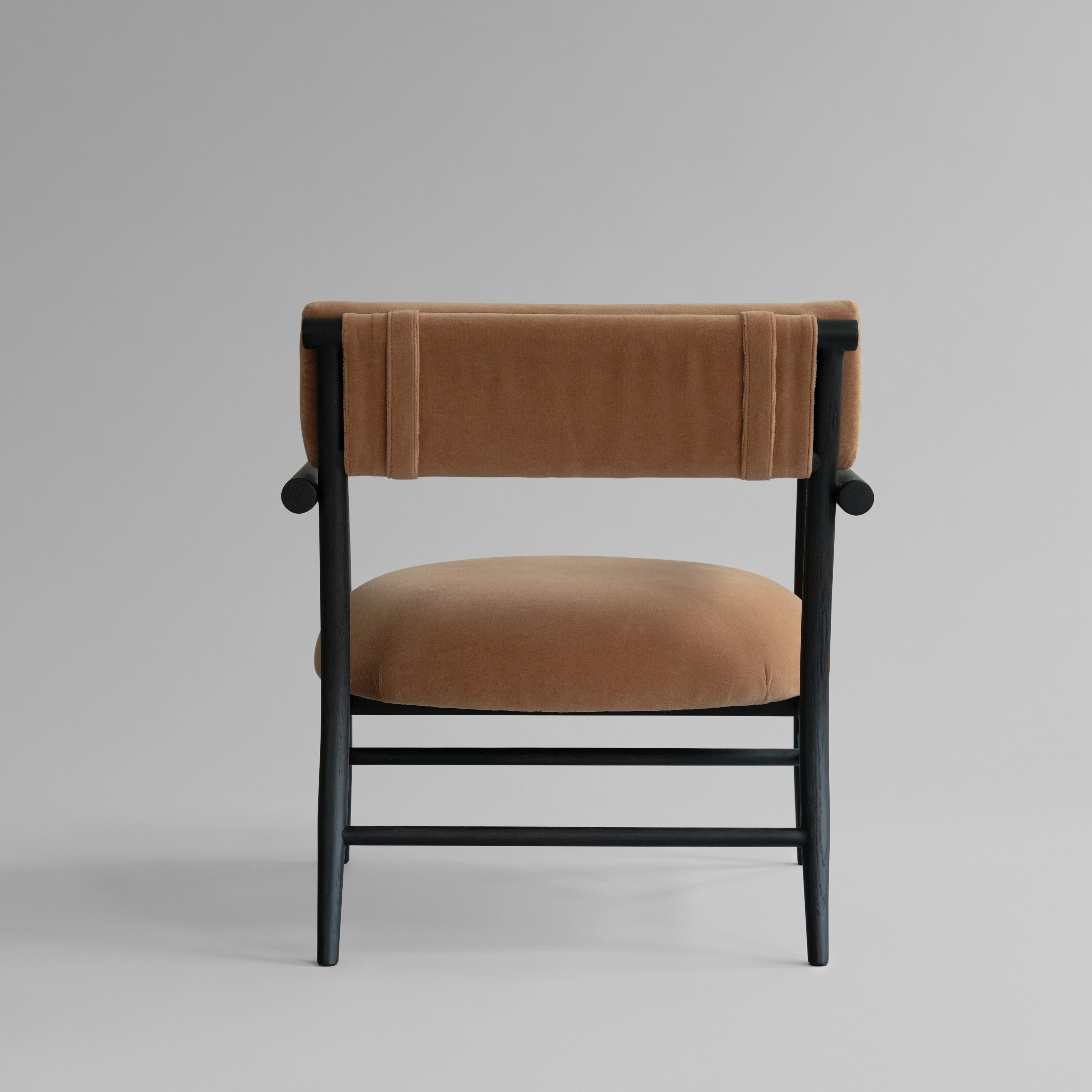101-copenhagen-nama-lounge-sessel-coffee-black-desert-samt image 7