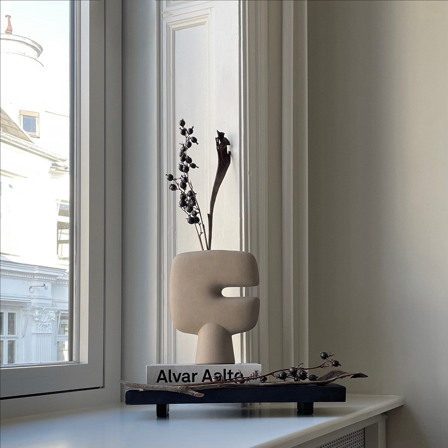 101-copenhagen-tribal-vase-mini-vase-sand-skulptural-keramik image 3