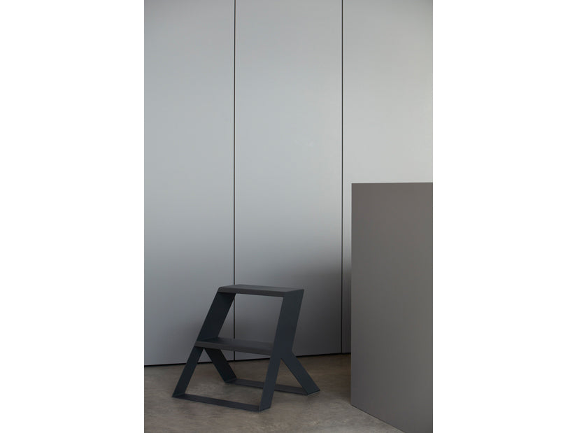 frederik-roij-split-step-regal-eiche-b-cherregal-wand image 7